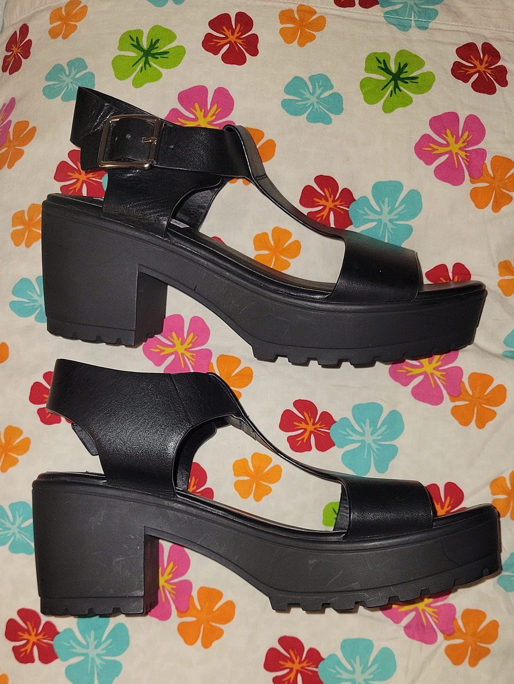 Steve Madden Stefano Black Leather Block Heel T-Strap Buckle '90s Vintage W 10